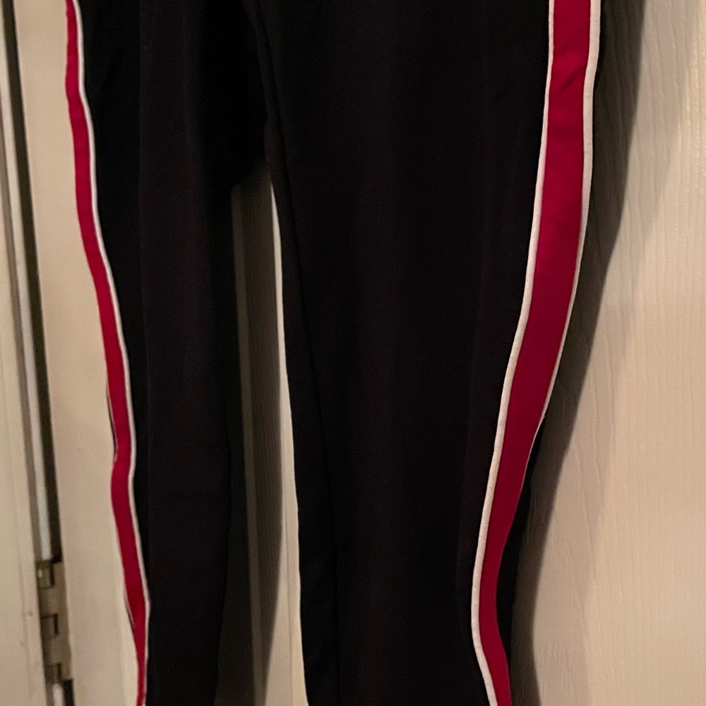 Torrid Red/Stripe Exercise Capris Size 2r - image 2